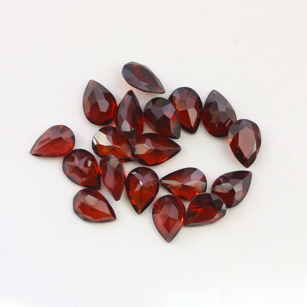 Natural Red Garnet Faceted Pear Shape Fine Quality Loose Gemstone at Wholesale Rates (Rs 75/Carat)