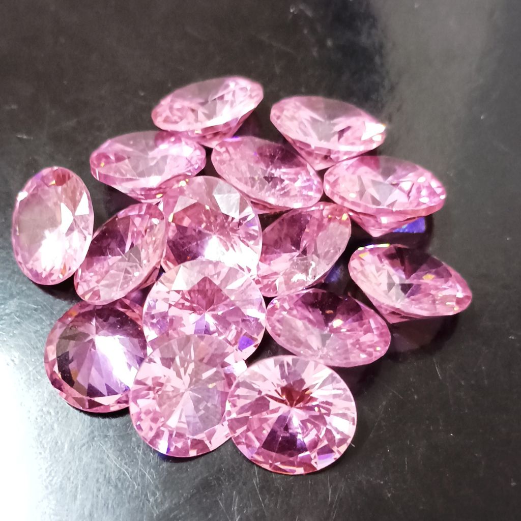 Created Pink Cubic Zircon Round Shape Fine Quality Loose Gemstone at  Wholesale Rates (Rs 4/Carat)