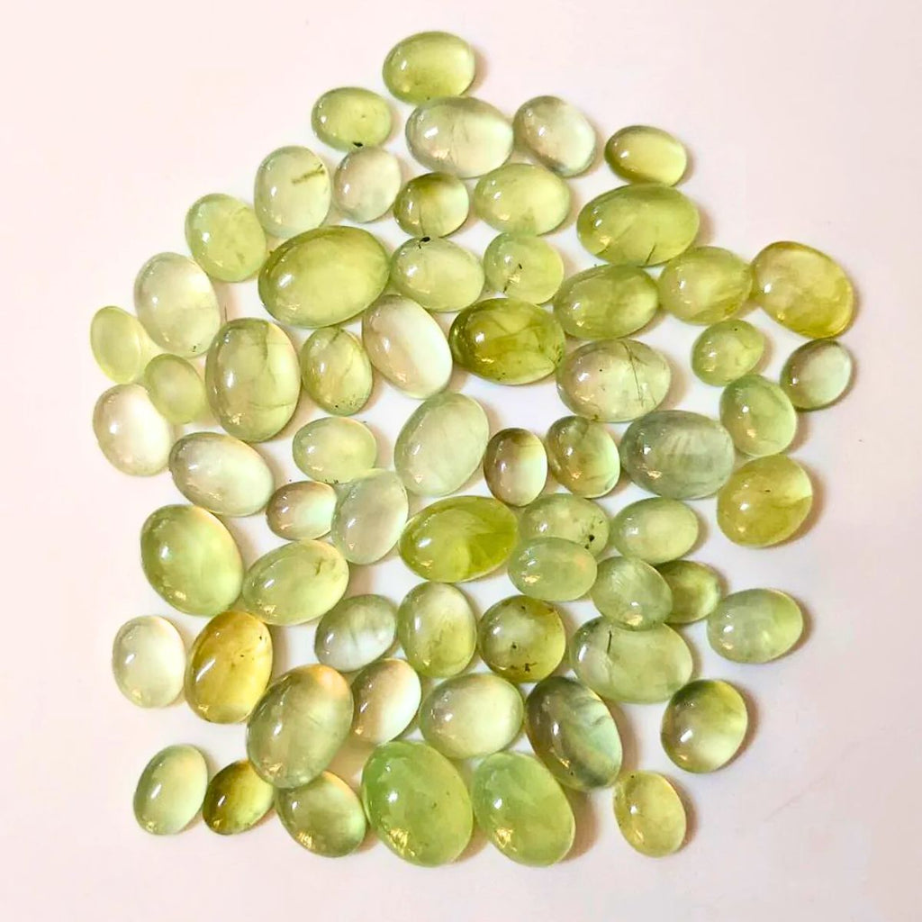 Natural Prehnite Oval Shape Fine Quality Loose Gemstone at Wholesale Rates (Rs 15/Carat)