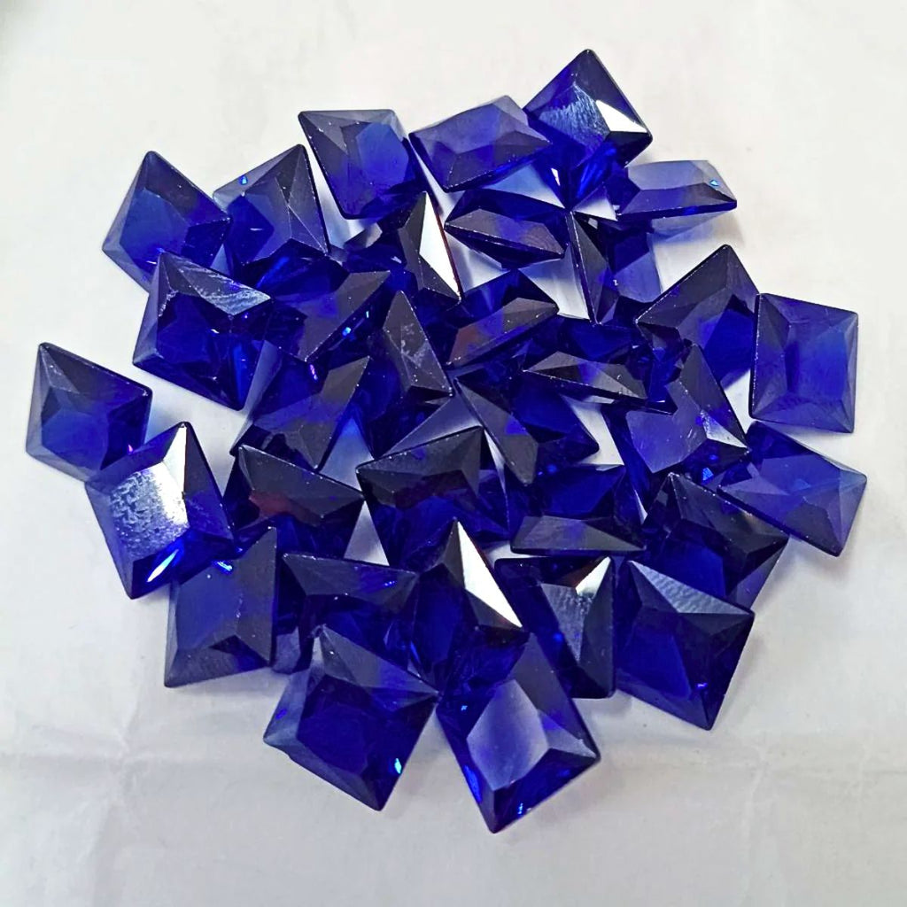 Created Blue Cubic Zircon Princess Shape Fine Quality Loose Gemstone at Wholesale Rates (Rs 4/Carat)