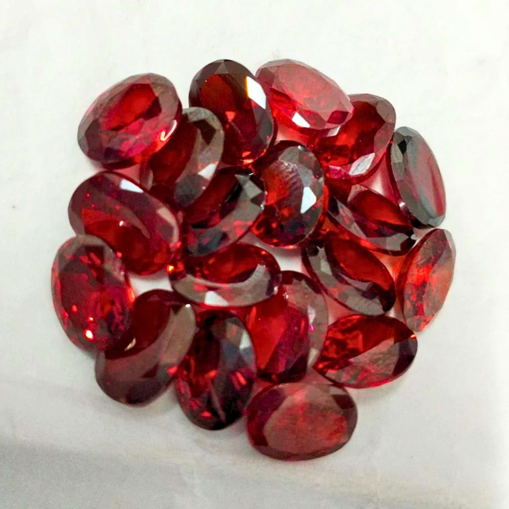 Created Dark Red Cubic Zircon Oval Shape Fine Quality Loose Gemstone at Wholesale Rates (Rs 4/Carat)
