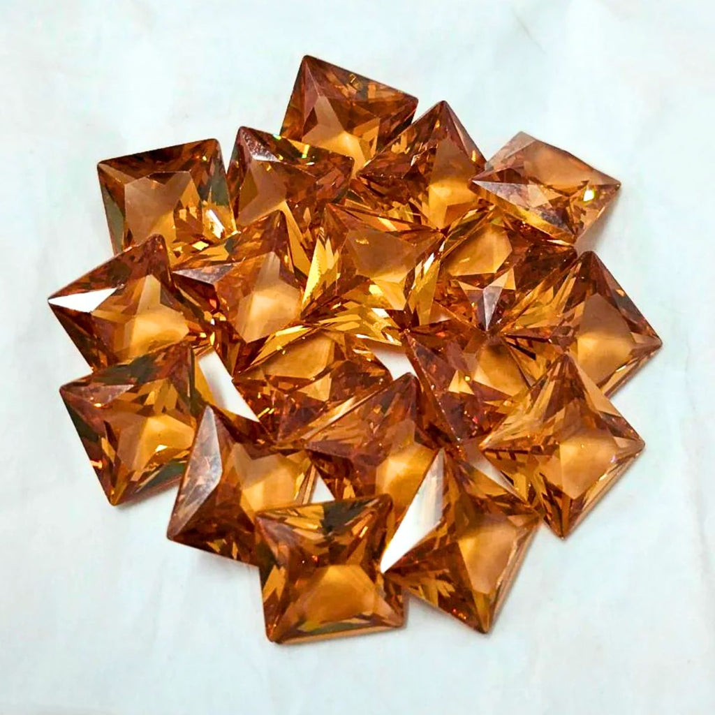 Created Dark Brown Cubic Zircon Princess Shape Fine Quality Loose Gemstone at Wholesale Rates (Rs 4/Carat)