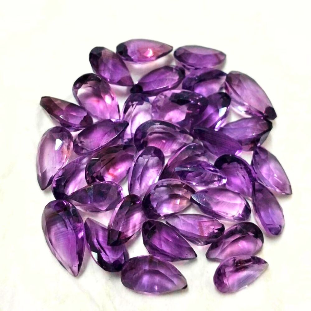 Natural Amethyst Pear Shape Fine Quality Loose Gemstone at Wholesale Rates (Rs 45/Carat)