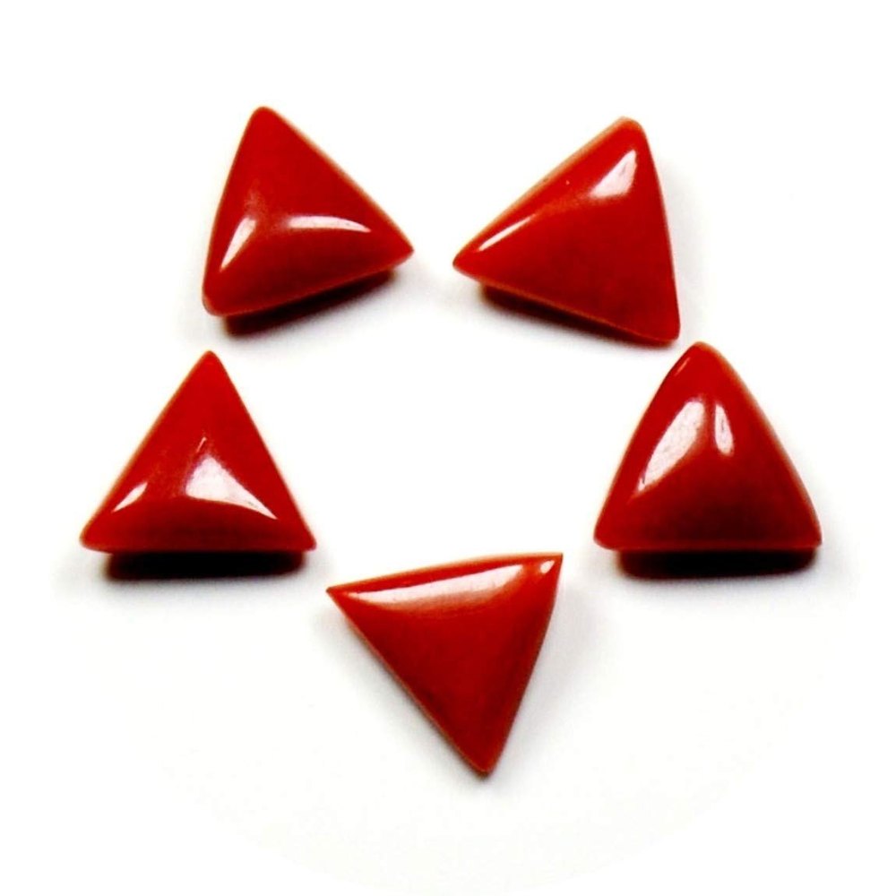 Natural Red Coral Cabochon Triangle Shape Fine Quality Loose Gemstone at Wholesale Rates (Rs 225/Carat) 4 To 5