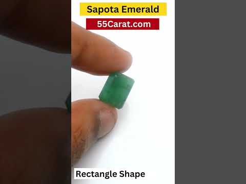 Natural Sapota Emerald Rectangle Shape Fine Quality Loose Gemstone at Wholesale Rates (Rs 700/Carat)