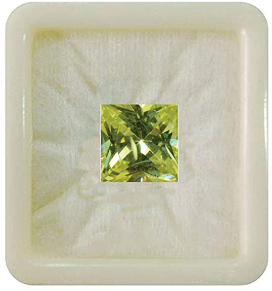 Natural Cubic Zircon Fine Quality Loose Zemstone at Wholesale Rates (Rs 4/carat)