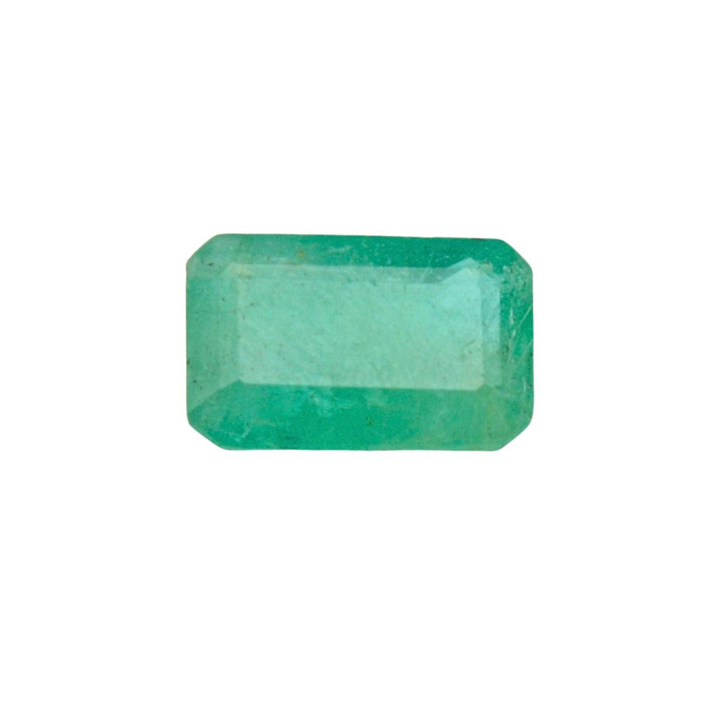 3.2 Carat 3.6 Ratti Certified Natural Zambian Emerald (Panna) Rectangle Shape Fine Quality Loose Gemstone at Wholesale Rates (Rs 900/carat)