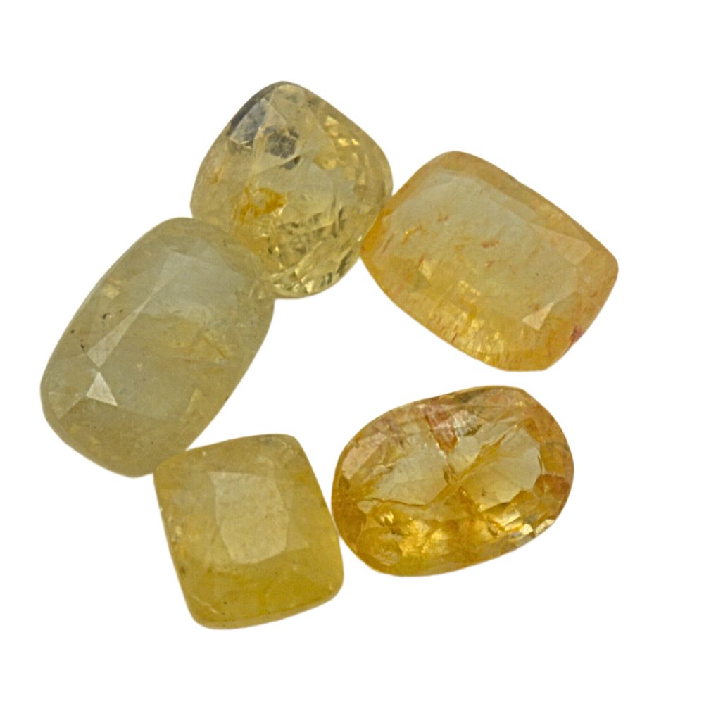 Natural Ceylon Sri Lanka Yellow Sapphire Fine Quality Loose Gemstone at Wholesale Rates (Rs 1500/Carat)