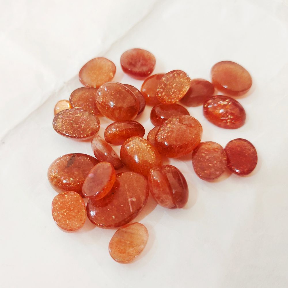 Natural Sunstone Cabochon Oval Shape Fine Quality Loose Gemstone at Wholesale Rates (Rs 20/Carat)