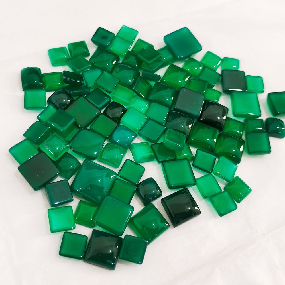 Natural Green Onyx Cabochon Square Shape Fine Quality Loose Gemstone at Wholesale Rates (Rs 20/Carat)