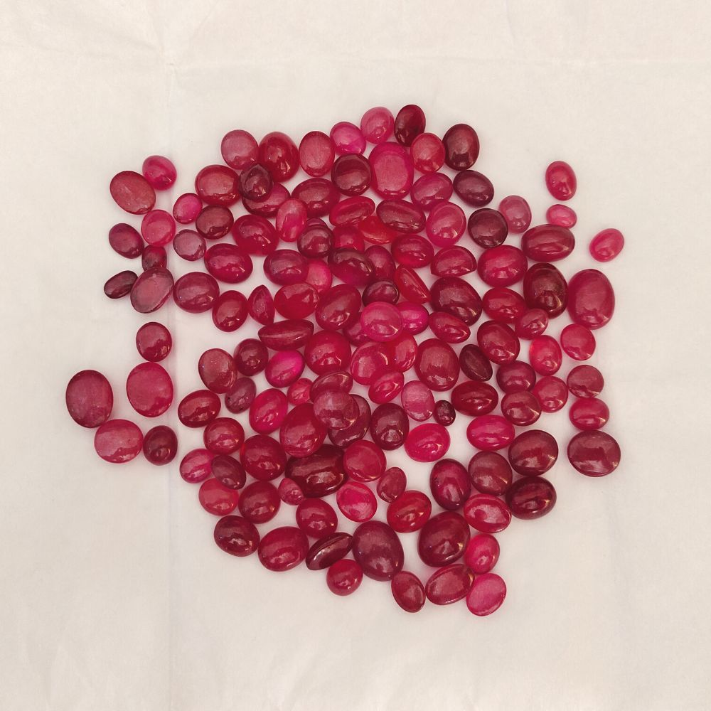 Natural Ruby Cabochon Oval Shape Fine Quality Loose Gemstone at Wholesale Rates (Rs 150/Carat)