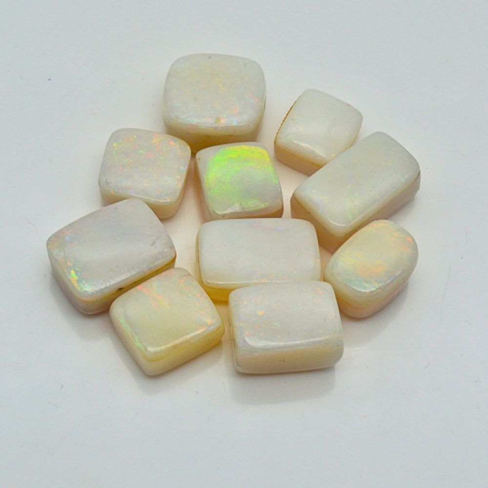 Natural Doublate Opal Cushion Shape Fine Quality Loose Gemstone at Wholesale Rates (Rs 150/Carat)