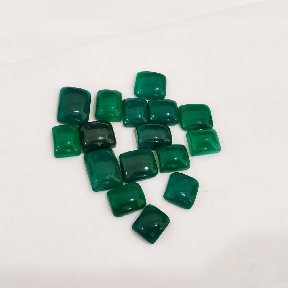 Natural Green Onyx Cabochon Cushion Shape Fine Quality Loose Gemstone at Wholesale Rates (Rs 20/Carat)
