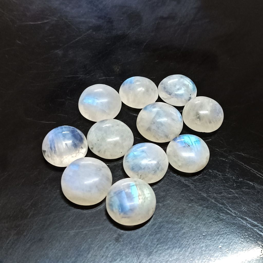 Natural Rainbow Moonstone Cabochon Round Shape Fine Quality Loose Gemstone at Wholesale Rates (Rs 40/Carat)