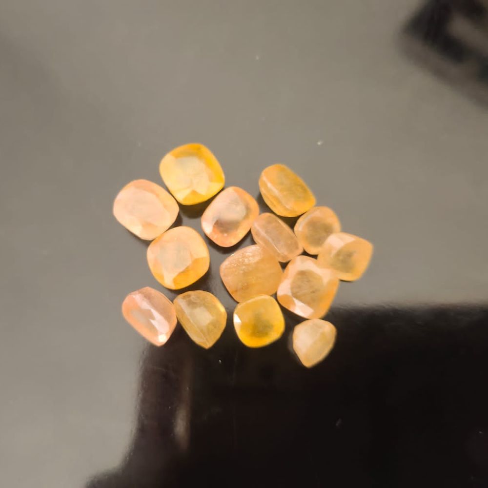 Natural Yellow Sapphire Cushion Shape Fine Quality Loose Gemstone at Wholesale Rates (Rs 150/Carat)