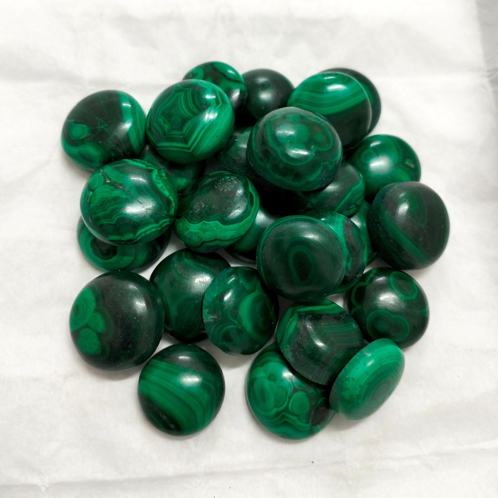 Natural Malachite Round Shape Fine Quality Loose Gemstone at Wholesale Rates (Rs 20/Carat)